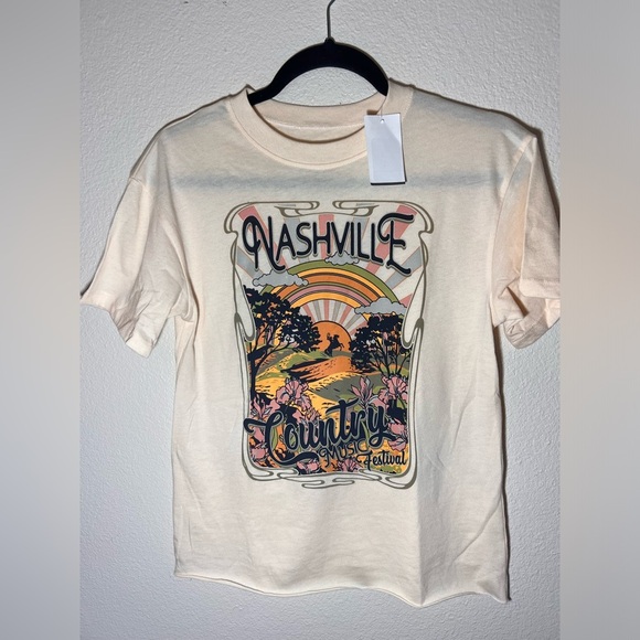 Nashville Country Music Festival Tee - XS -NWT - Picture 1 of 4